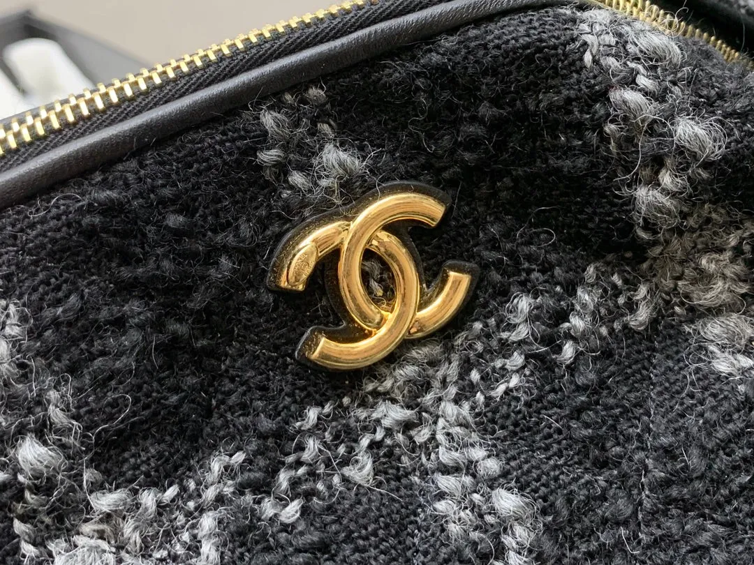 Chanel - Luxury Bag - CHL - 387