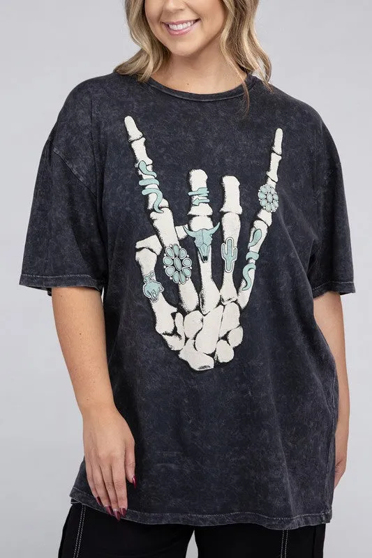 Curvy - Skeleton Rock Hand Sign Graphic Top (DS)