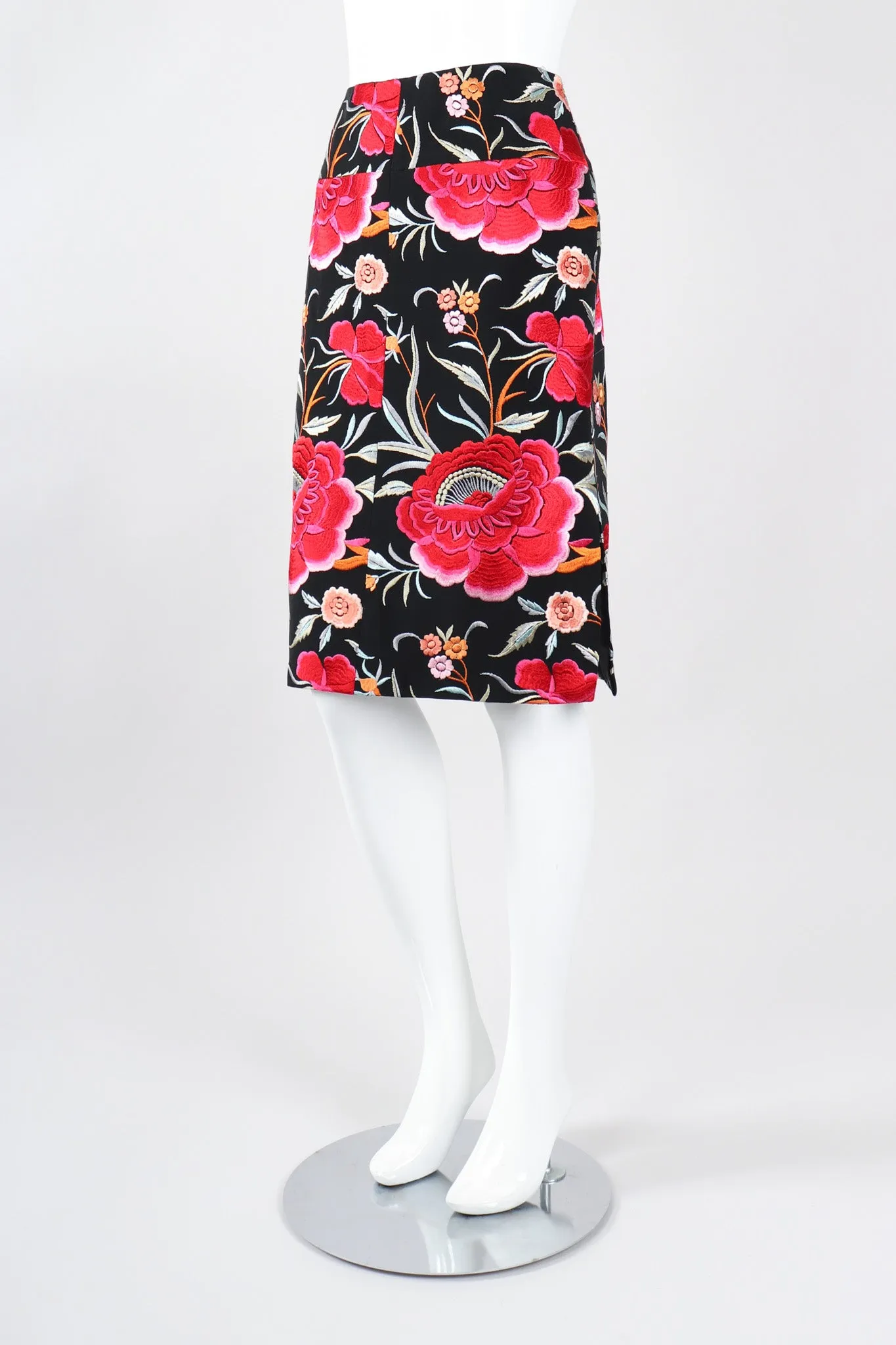 Floral Embroidered Piano Skirt