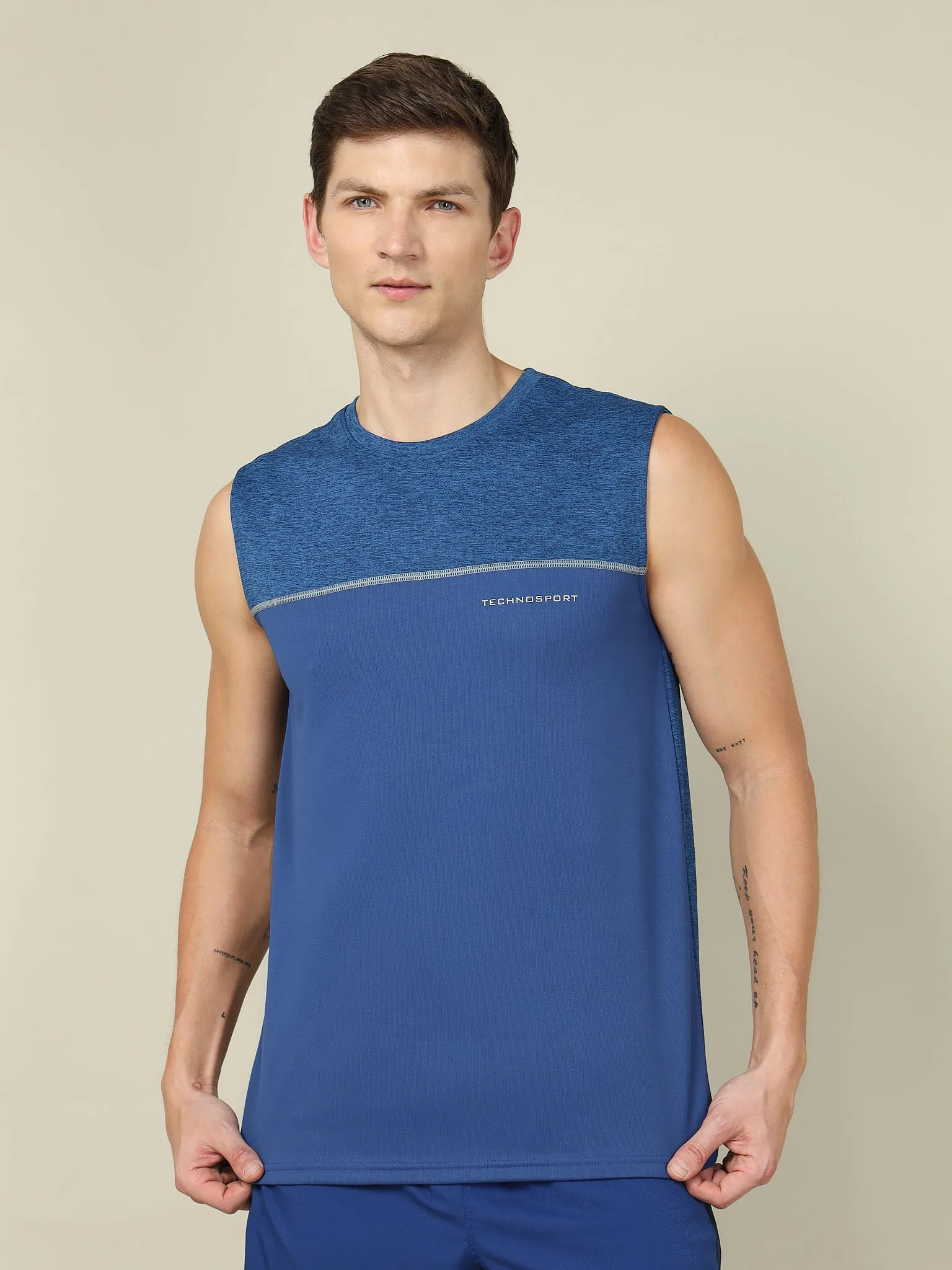 Men Colorblock Slim Fit Crew Neck Innerwear Vest with TECHNO COOL 