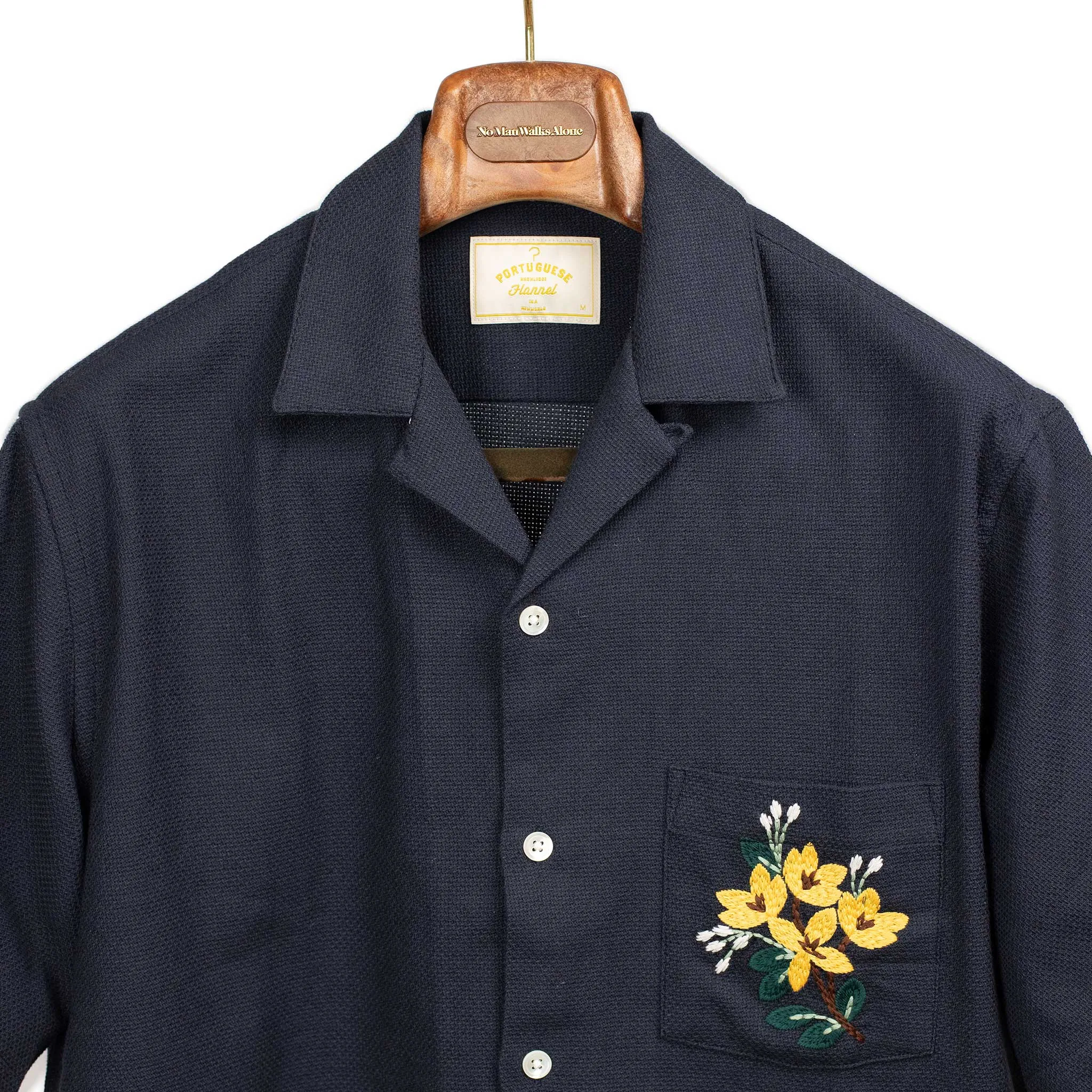 Pique camp collar shirt in navy with floral pocket embroidery