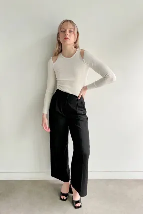 RIBBED LONG SLEEVE TOP WITH CUTOUTS